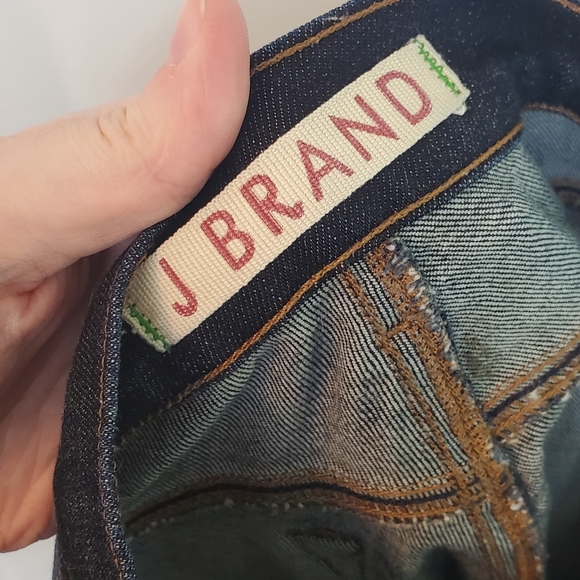 J Brand Skinny Leg Jeans in Enchanted 811O212 - Picture 10 of 12